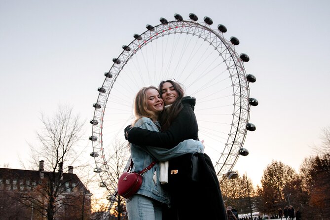 Private Photoshoot Outside The London Eye - Quick take: what makes this London Eye shoot worth it