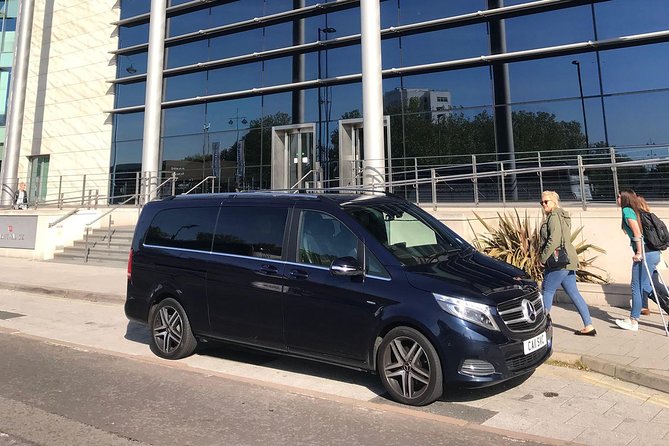 Private Post Cruise Transfer to Heathrow from Southampton Port - How the meet-up works (and why it matters at the port)