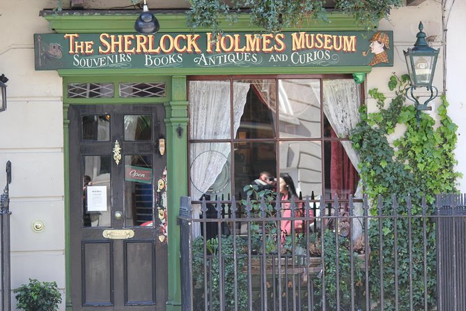 Private Sherlock Holmes Walking Tour of London - The walking rhythm: Piccadilly to Baker Street in about 3 hours