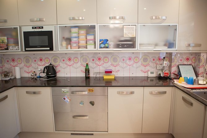 Private South Indian Home Cooking Class in London with a Local - Why Orpington makes South Indian home cooking feel more real
