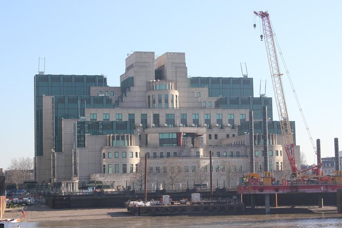 Private Spy Walking Tour of London - Private Group, Mobile Ticket, and a Spy-Smart Route