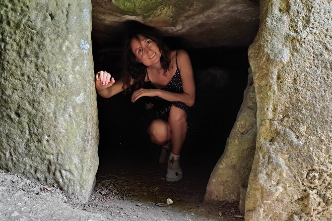 Private Stonehenge, Avebury & Mystical Car Tour + Guide - Stop 2: Woodhenge and why “smaller” can be more meaningful