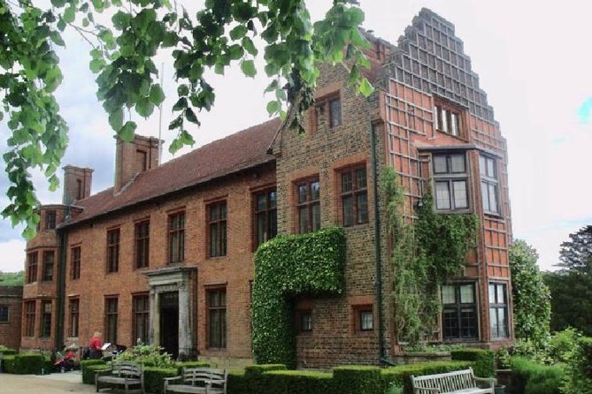 Private Tour: Chartwell House Tour from London - Inside Chartwell House at 11:30: the rooms and the personal collection