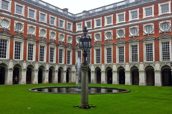 Private Tour: Hampton Court Palace Day Trip from London - What to bring (and what to skip) for a smooth day