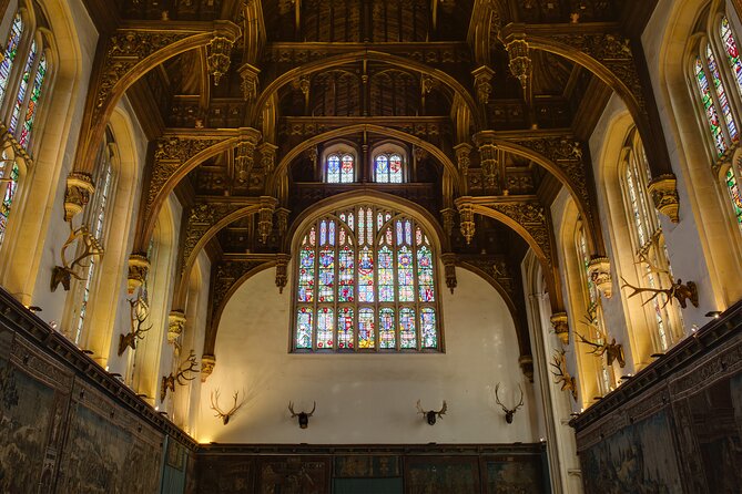 Private Tour of Hampton Court Palace with Award-Winning Architectural Historian - Private Tour of Hampton Court Palace: why this one feels different