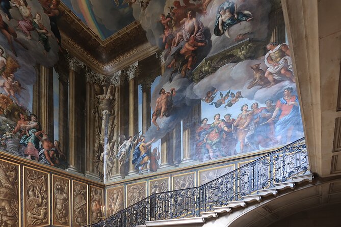 Private Tour of Hampton Court Palace with Award-Winning Architectural Historian - Tudor vs. Baroque: steering the story toward your interests
