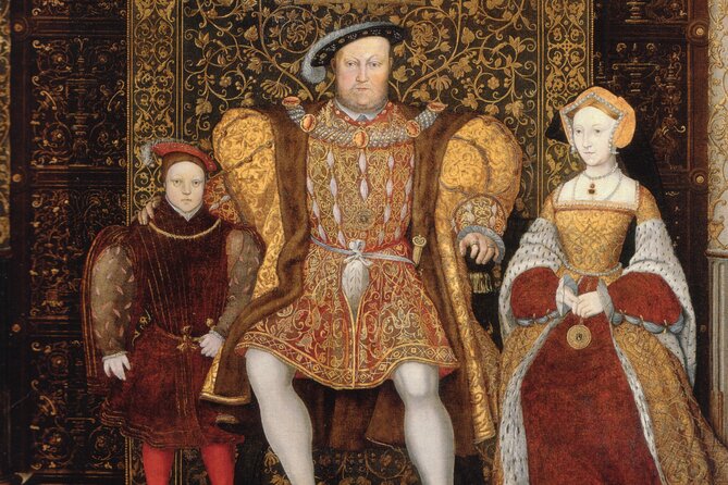 Private Tour of Hampton Court Palace with Award-Winning Architectural Historian - Royal inhabitants and history you can actually follow