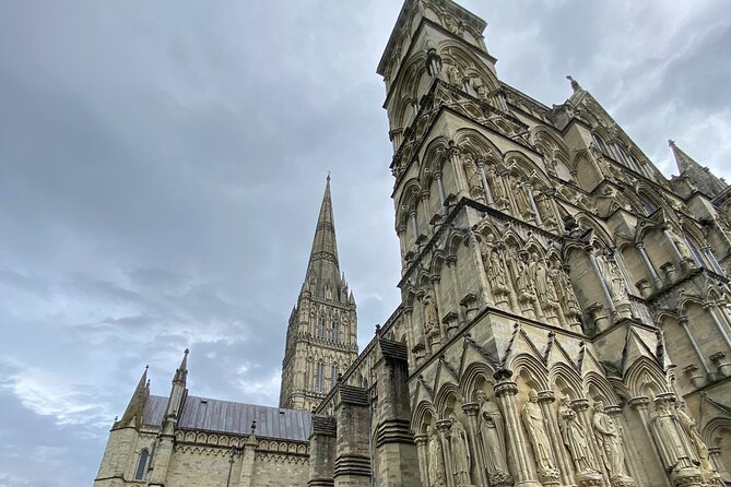 Private Tour of Stonehenge and Salisbury Cathedral - Price and value: what you’re paying for, and what’s extra