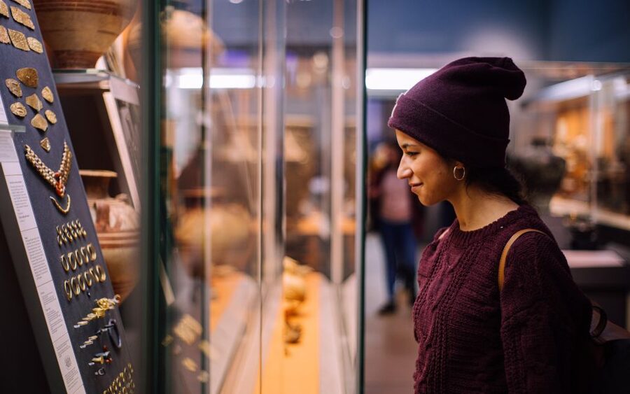 Private Tour of the British Museum - Meeting point near Holborn: where to actually find your guide