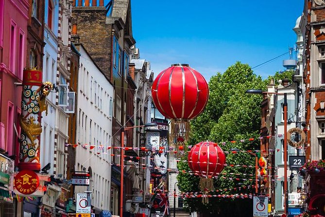 Private Tour: Photography Walking Tour from Trafalgar Square to Covent Garden - Chinatown: color, the entrance gate, and side-street angles