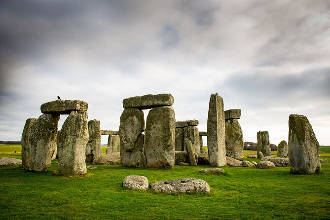 Private Tour to Stonehenge and Bath from London - Door-to-door London pickup: how the morning flow actually works