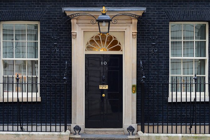 Private Tour: Westminster Abbey and Churchill War Rooms Tour - Things to Watch For: Off-Limits Areas and the Highlights Style
