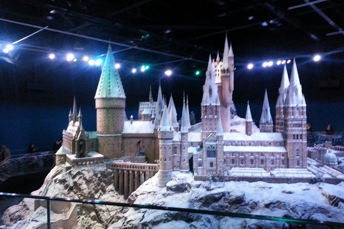 Private Transfer: Central London to Harry Potter Warner Bros Studio in Leavesden - Who this transfer is best for (and who might skip it)