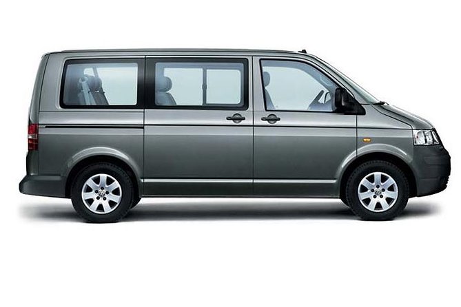 Private Transfer from London accommodation to Cruise terminal - The ride: comfort, traffic cushion, and London views