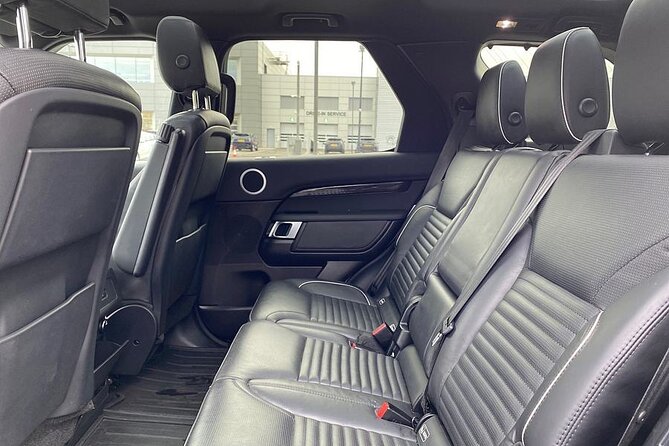 Private transfer from London Heathrow Airport to Southampton - Finding Your Driver Quickly in the Heathrow Arrivals Hall