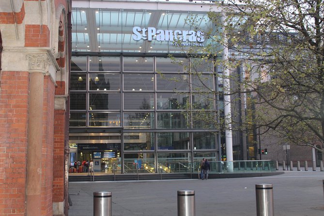 Private Transfer: Heathrow Airport to London Kings Cross or St Pancras Stations - Price and value: $192.68 per group up to 4