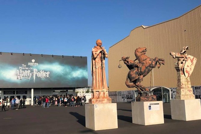 Private Transfers between London & Harry Potter Warner Studio - Why This Private Transfer Beats London Transit to the Studios