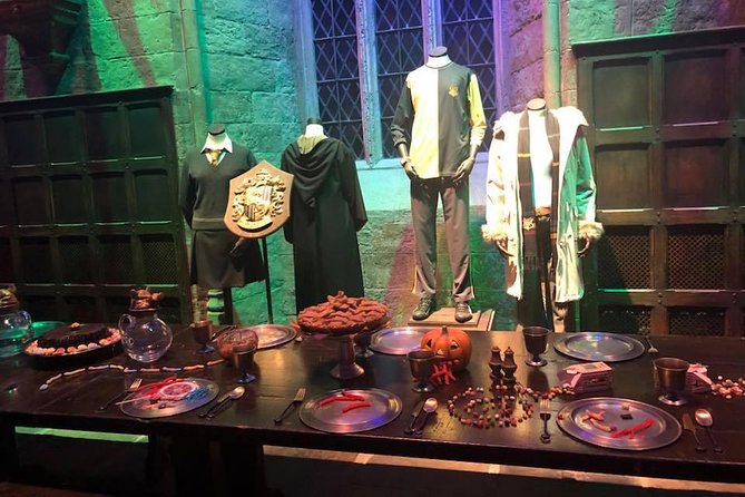 Private Transfers between London & Harry Potter Warner Studio - The Ride to Warner Bros: What You’re Buying (and What You’re Not)