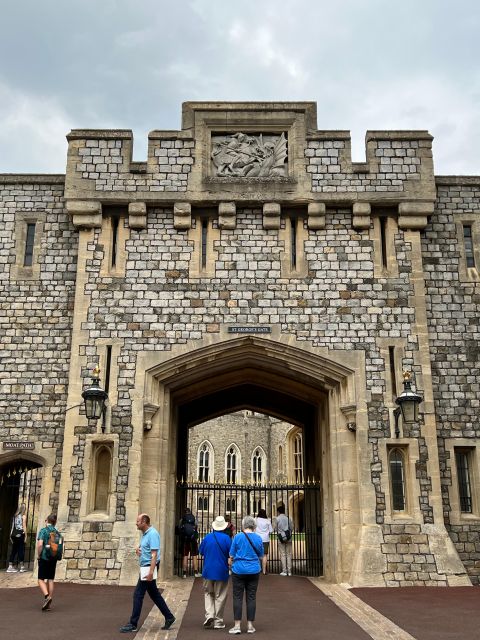 Private trip to Windsor Castle and Stonehenge - Price and Extra Time: Where the Value Really Comes From