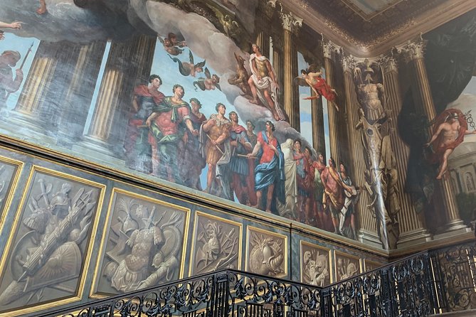 Private Vehicle To Hampton Court Palace From London With Admission Tickets - Price and Logistics: Does $493.82 Per Person Add Up?