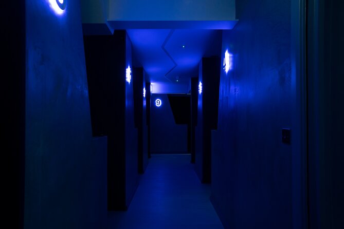 Private VR Arcade experience in London - Your Game Menu: Apollo 11, Zombies, Longbow Castle, Tilt Brush