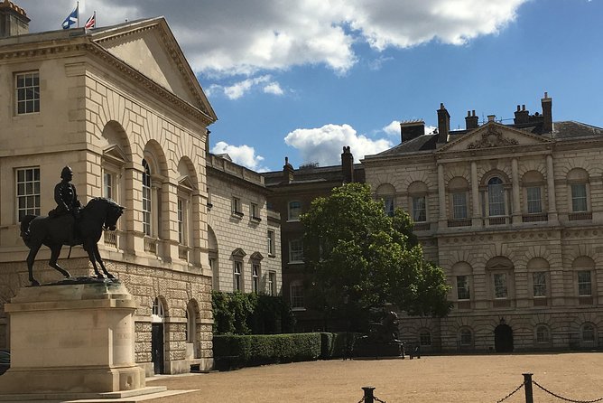 Private Walking Tour of Royal London with Changing of the Guard - Westminster Abbey and the Houses of Parliament: where the day lands