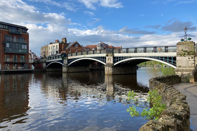 Private Walking Tour of Windsor with Award Winning Guide - Stop 1: Eton first, so the royal story lands immediately