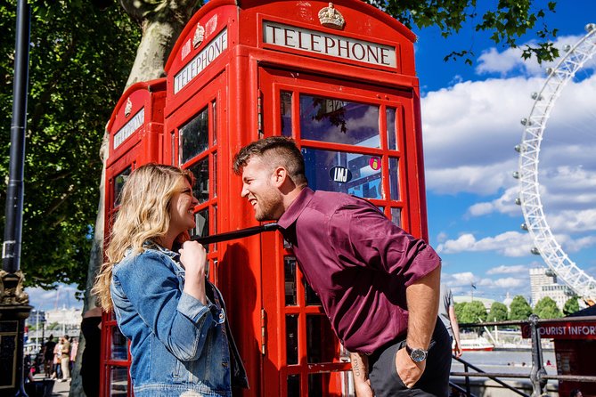 Professional Photoshoot in London Photographer - London Eye: adding scale and a classic skyline vibe