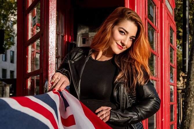 Professional Photoshoot in London Photographer - Price and value: $305.56 per person for a short, focused session