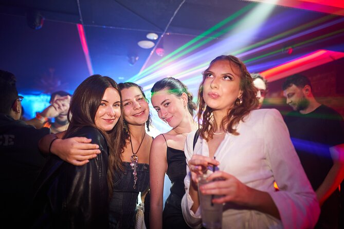 Pub Crawl of Central London - Meeting at Zoo Bar & Club: The Start Line Is Convenient