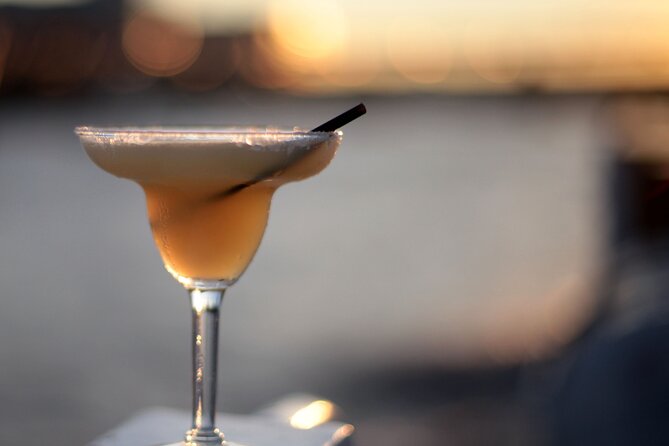 River Thames Evening Cruise with Sparkling wine and Canapés - Practical tips for a smoother 6:30 pm start at Tower Millennium Pier