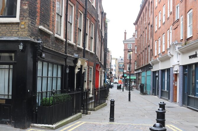 Rock & Roll London: Self-Guided Music Mystery Walk - Who this walk is best for (and who should skip it)