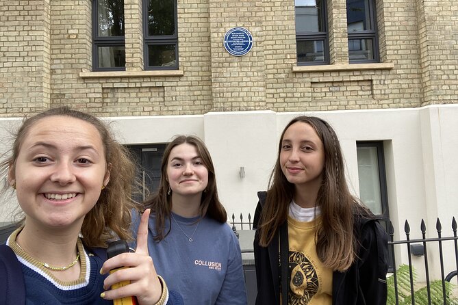 Romantic Notting Hill: Self-Guided Love Story Puzzle Walk - Should you book Romantic Notting Hill: Self-Guided Love Story Puzzle Walk?