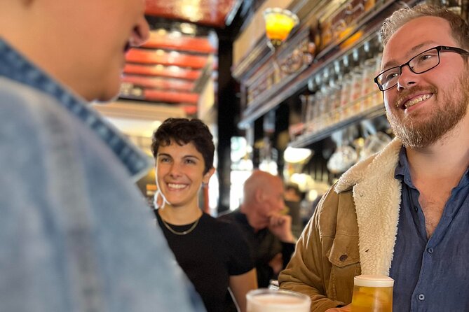 Royal Historic Pubs Walking Guided Tour in London - St. James’s Palace: the royal anchor you don’t have to overthink