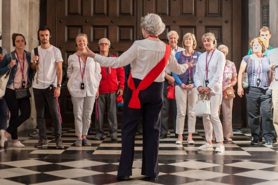 Royal London Tour incl Buckingham Palace & Changing of Guard - What’s included (and what you’ll pay for yourself)