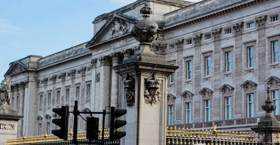 Royal London: Tudors & Stuarts Walking Tour - A 2-hour walk that still covers 200+ years