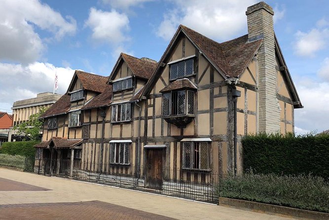 Royal Windsor Cotswold & Shakespeare Country in Executive Vehicle Private Tour - Flexibility in practice: customizing the day without breaking it