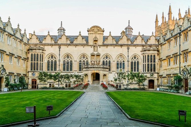 Royal Windsor, Oxford & Cotswold Private Tour - Cotswolds in Two Hours: Where to Focus for Maximum Wow