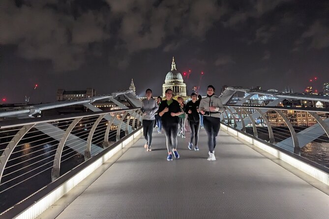 Run the Thames Bridges - Where you start near Tower Hill (and where you finish in Putney)