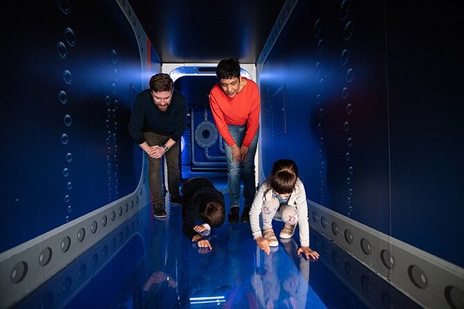 SEA LIFE London Aquarium Admission Ticket - Shark Reef Encounter plus feedings and talks: how the day gets lively