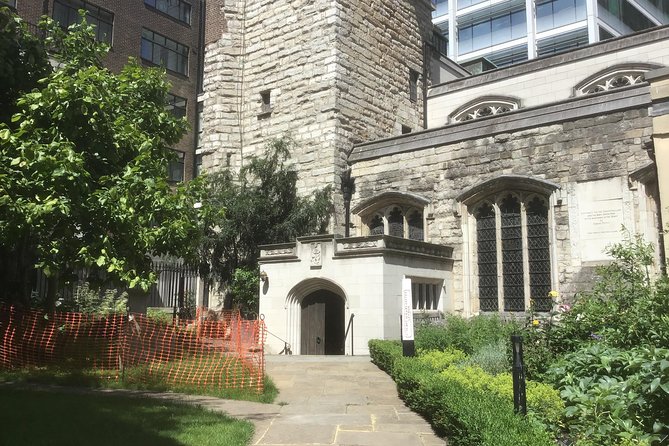 Secret Gardens of the City of London Private Tour - From Garden at 120 to Leadenhall Market: the City’s old/new contrast