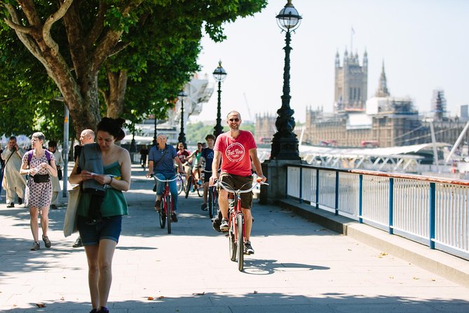 Secrets of London Bike Tour: Thames, Tower Bridge, and Market - Tower of London and Shakespeare’s Globe: ticket logic and timing