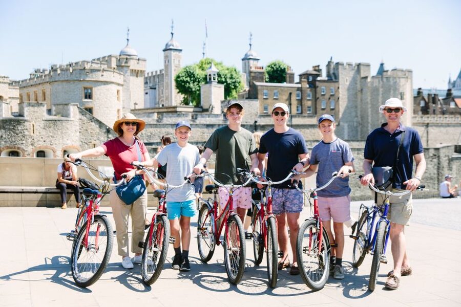 Secrets of London Bike Tour: Thames, Tower Bridge & Market - Who should book this Thames, Tower Bridge, and Borough Market ride