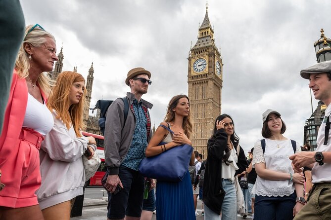 See 30 London Sights & Visit The London Dungeon! - Borough Market: the taste-and-photo stop that breaks up the walk