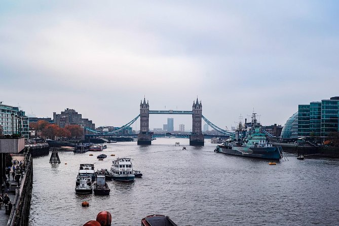 See Over 30 Top London Sights! Fun Private Tour with Local Guide - Price and value: what $460.99 buys a group of up to 4
