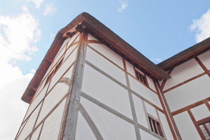 Self-Guided Audio Tour - Shakespearean London - Square and garden: a breather that helps the facts stick
