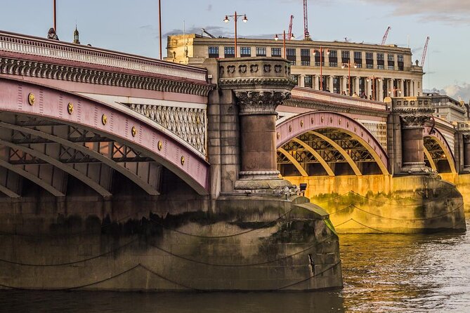 Shakespeare London Walking Tour - Key highlights to look for