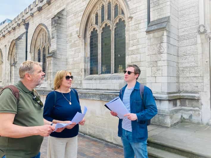 Shakespeare's London: Walking Tour - Shakespeare’s London works because it’s theatre, not trivia