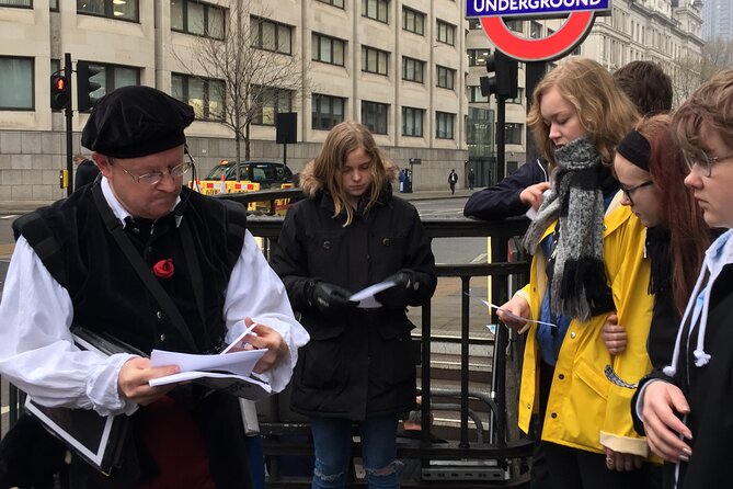 Shakespeare Walks - Meet at 15 Tooley St, then end near St Paul’s: logistics that help