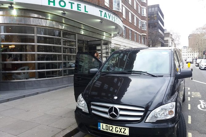 Shared Shuttle Service from Gatwick to your Hotel in London - Comfort and Communication: What Drivers Do That Makes a Difference